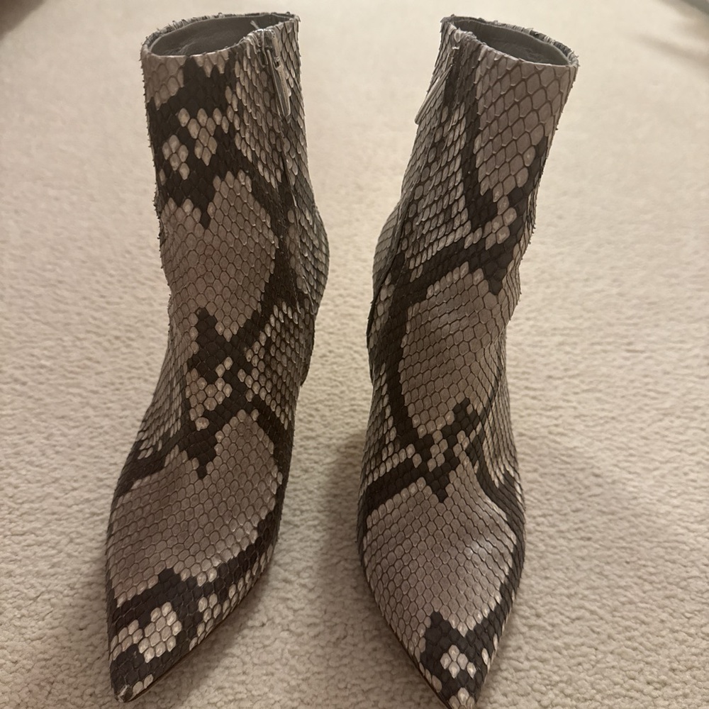 Gianvito Rossi Black and Gray Ankle Boots